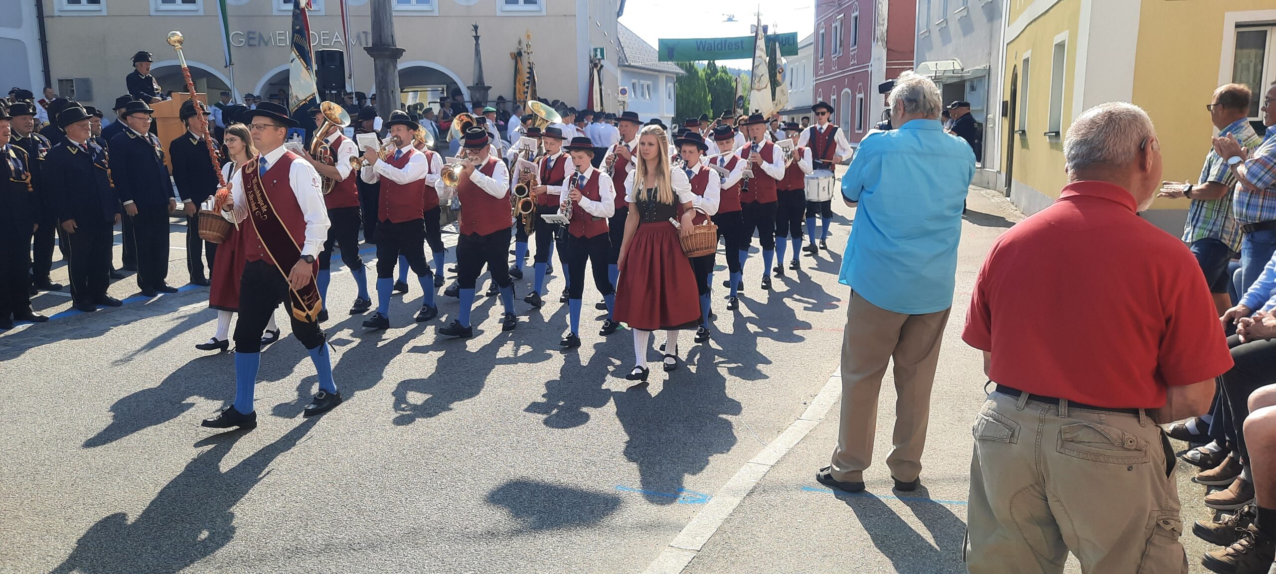 KB_Sarleinsbach_Ausrueckung_Hofkirchen_150Jahre_017