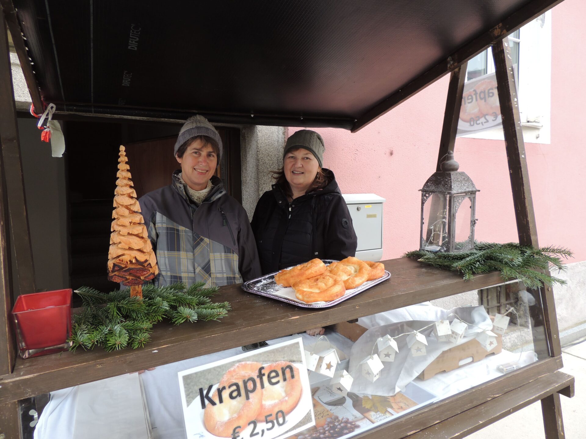 2023-12-16 der 18. Weihnachtsmarkt 002-min