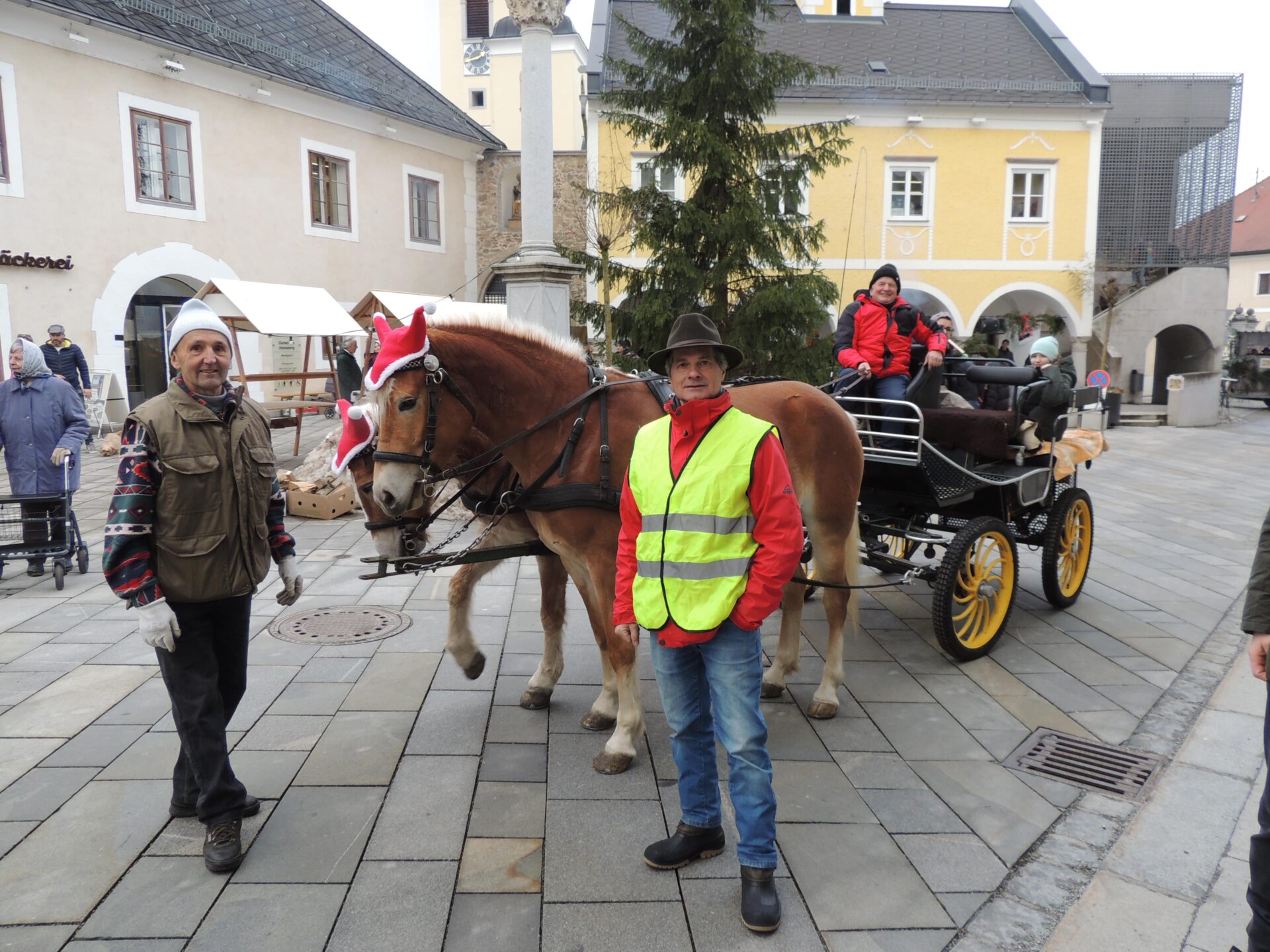 2023-12-16 der 18. Weihnachtsmarkt 008-min